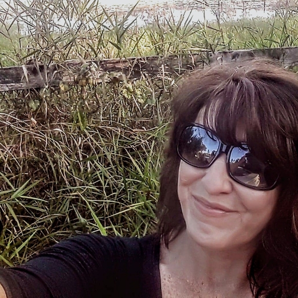 Meet your Posher, Kathlin m - Picture 1 of 2